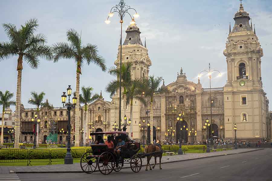 Tour Privado de Escala por Lima